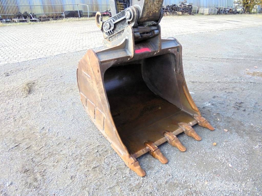 Volvo EW 140 D - 35 km/h Pelle sur pneus