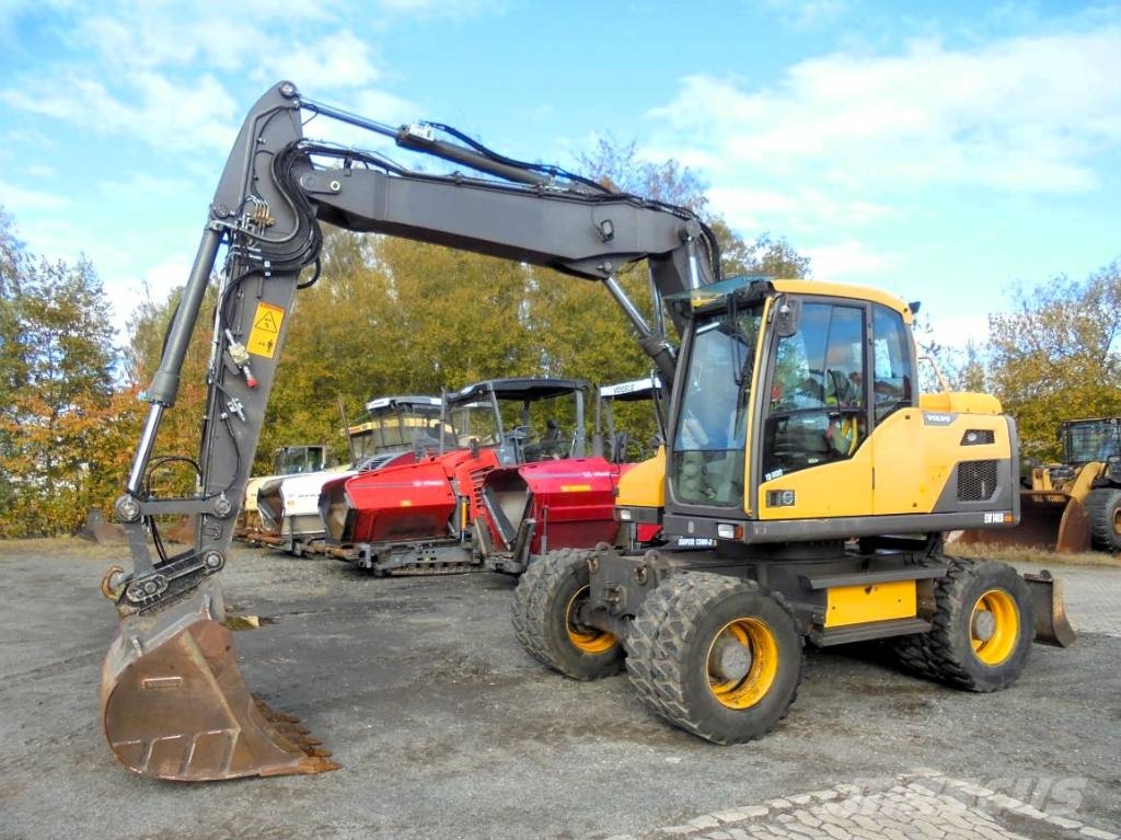 Volvo EW 140 D - 35 km/h Pelle sur pneus