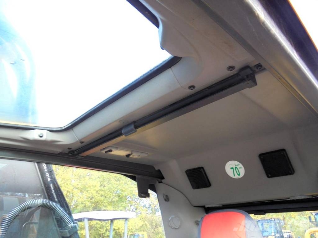 Volvo EW 140 D - 35 km/h Pelle sur pneus