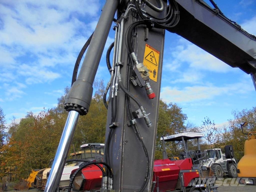 Volvo EW 140 D - 35 km/h Pelle sur pneus