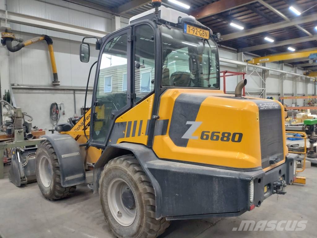 Schafer 6680 Z Víceúčelové nakladače