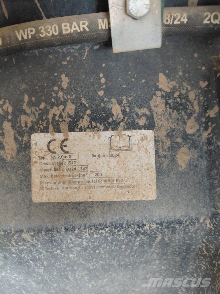 Schafer 6680 Z Víceúčelové nakladače
