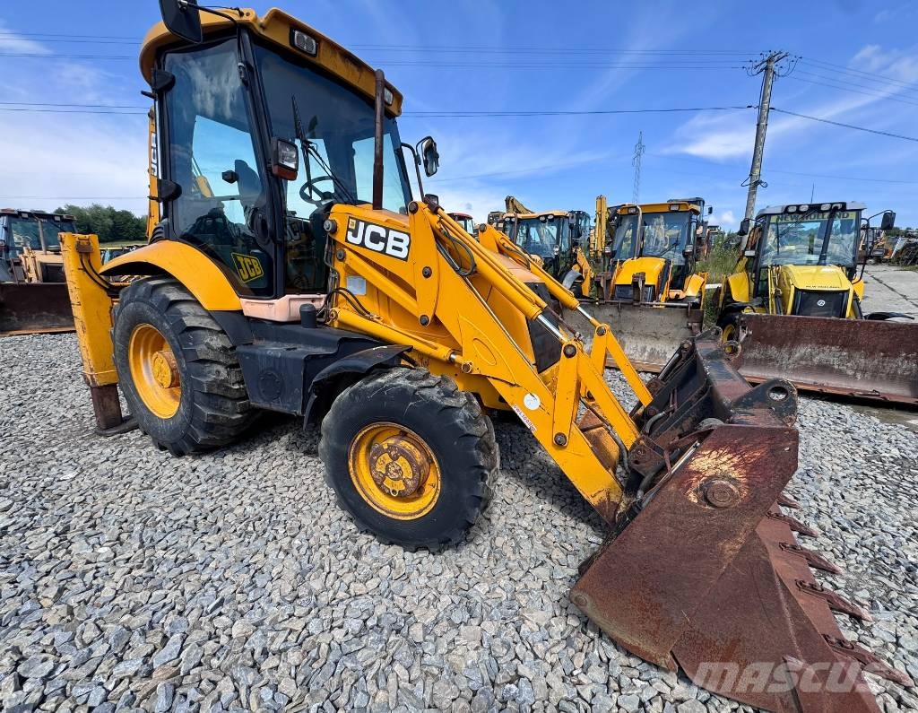 JCB 3 CX Kaivurikuormaajat