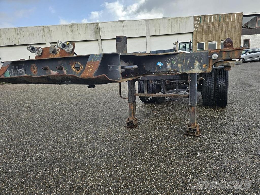 Pacton 2126 C 2 STEEL SUSPENSION DOUBLE TIRES DRUM BRAKES Konteyner yari çekiciler