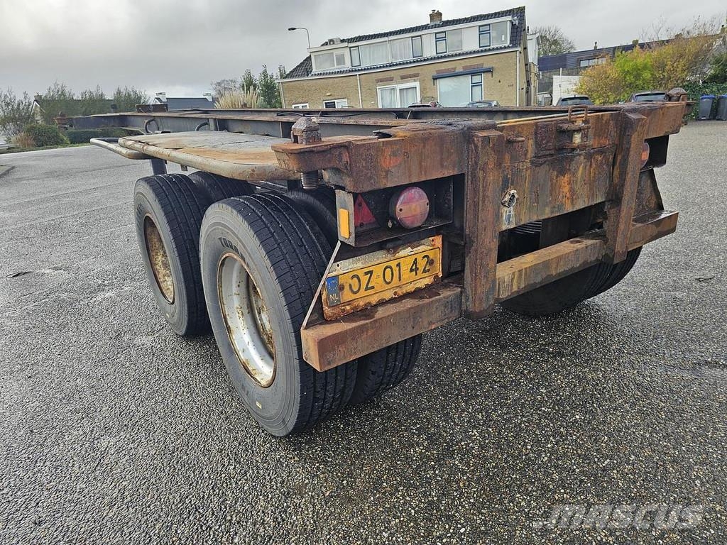 Pacton 2126 C 2 STEEL SUSPENSION DOUBLE TIRES DRUM BRAKES Konteyner yari çekiciler