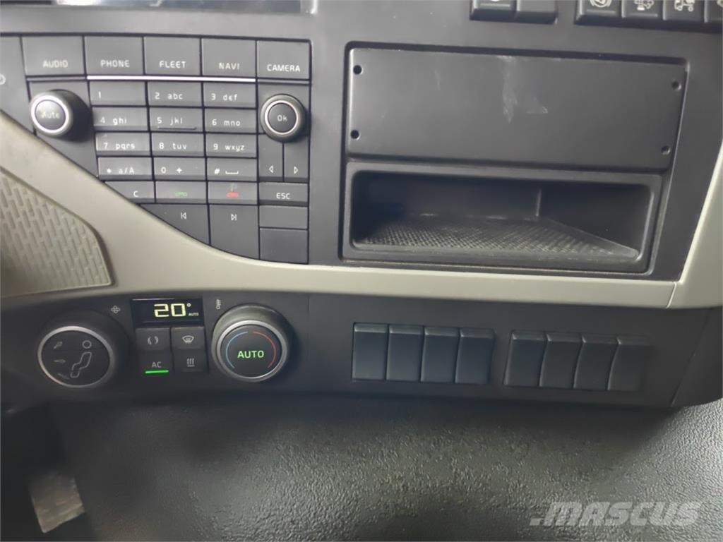 Volvo FM 84 FR-D13 Camiones grúa