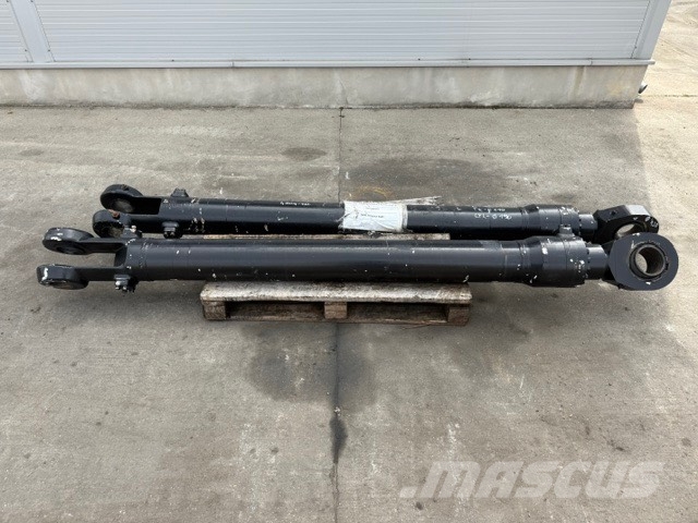 CAT LARGE HYDRAULIC CYLINDER WEIGHT 800 KG Hydraulics