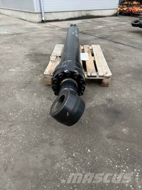 CAT LARGE HYDRAULIC CYLINDER WEIGHT 800 KG Hydraulics
