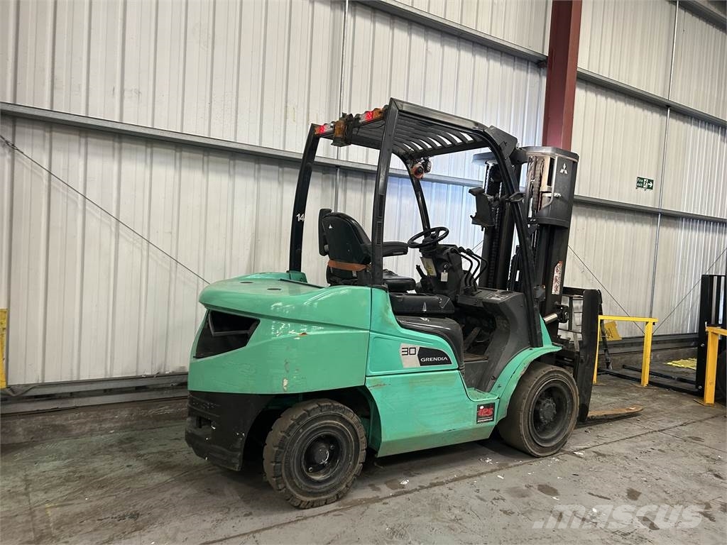Mitsubishi FD30NT Diesel heftrucks