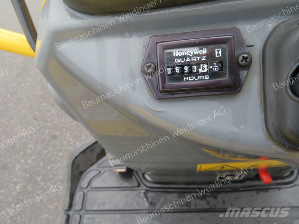 Yanmar SV 08-1 A حفارات صغيرة أقل من 7 طن (حفارات صغيرة)