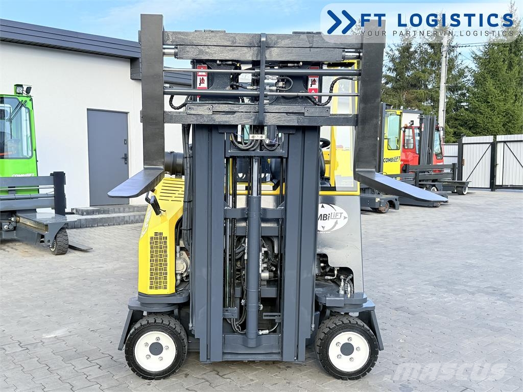 Combilift CB3000 | GAS | TRIPLEX 4900 | FREE-LIFT | FORK-POS 4-vägstruck