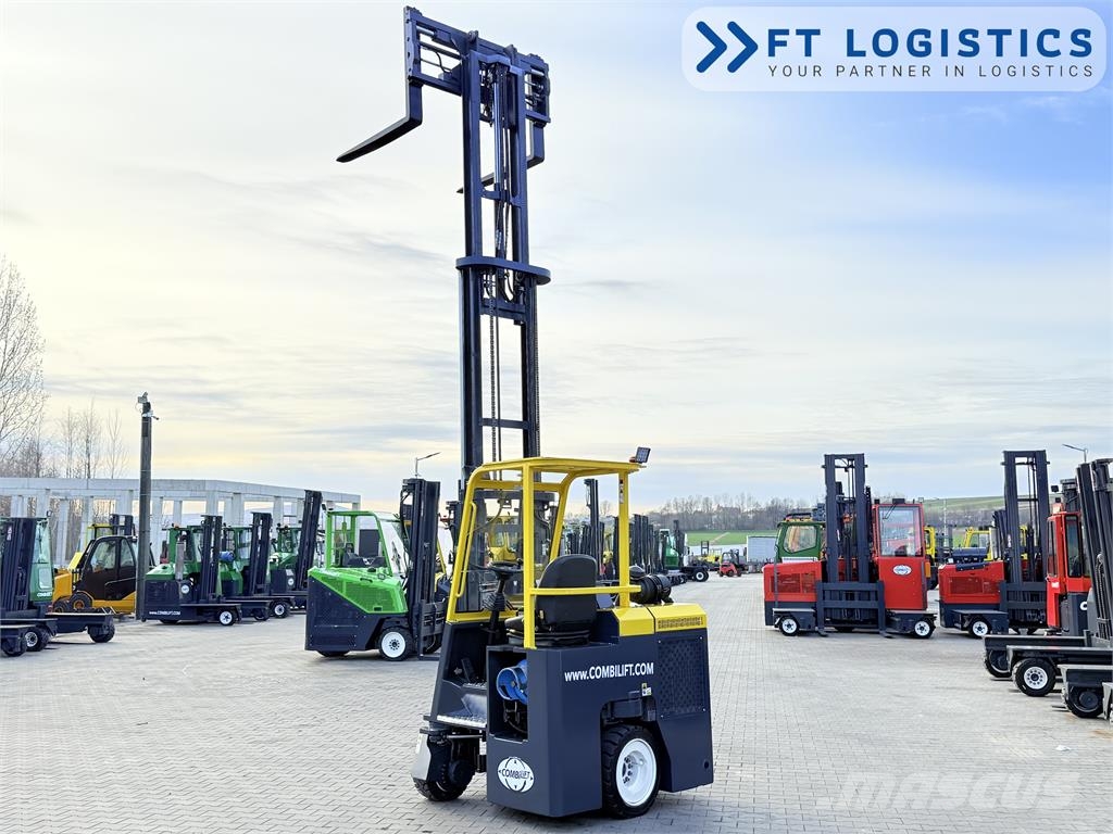 Combilift CB3000 | GAS | TRIPLEX 4900 | FREE-LIFT | FORK-POS 4-vägstruck