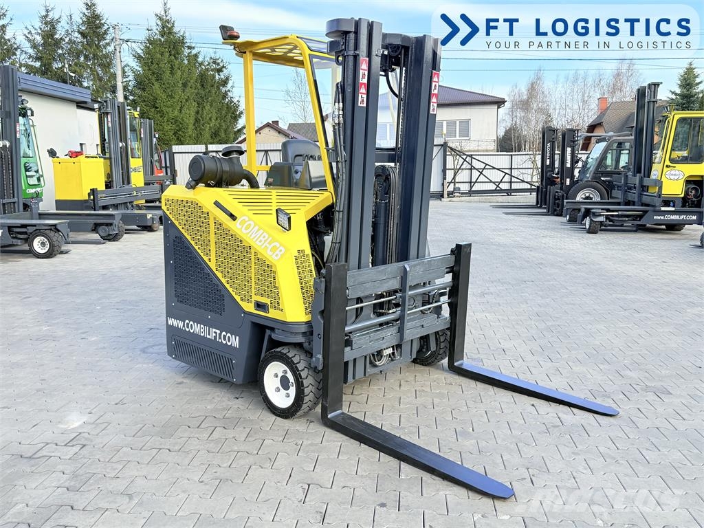 Combilift CB3000 | GAS | TRIPLEX 4900 | FREE-LIFT | FORK-POS 4-vägstruck