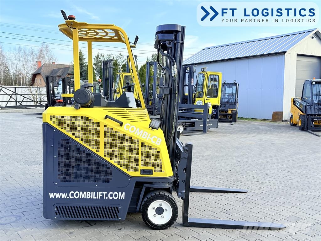 Combilift CB3000 | GAS | TRIPLEX 4900 | FREE-LIFT | FORK-POS 4-vägstruck