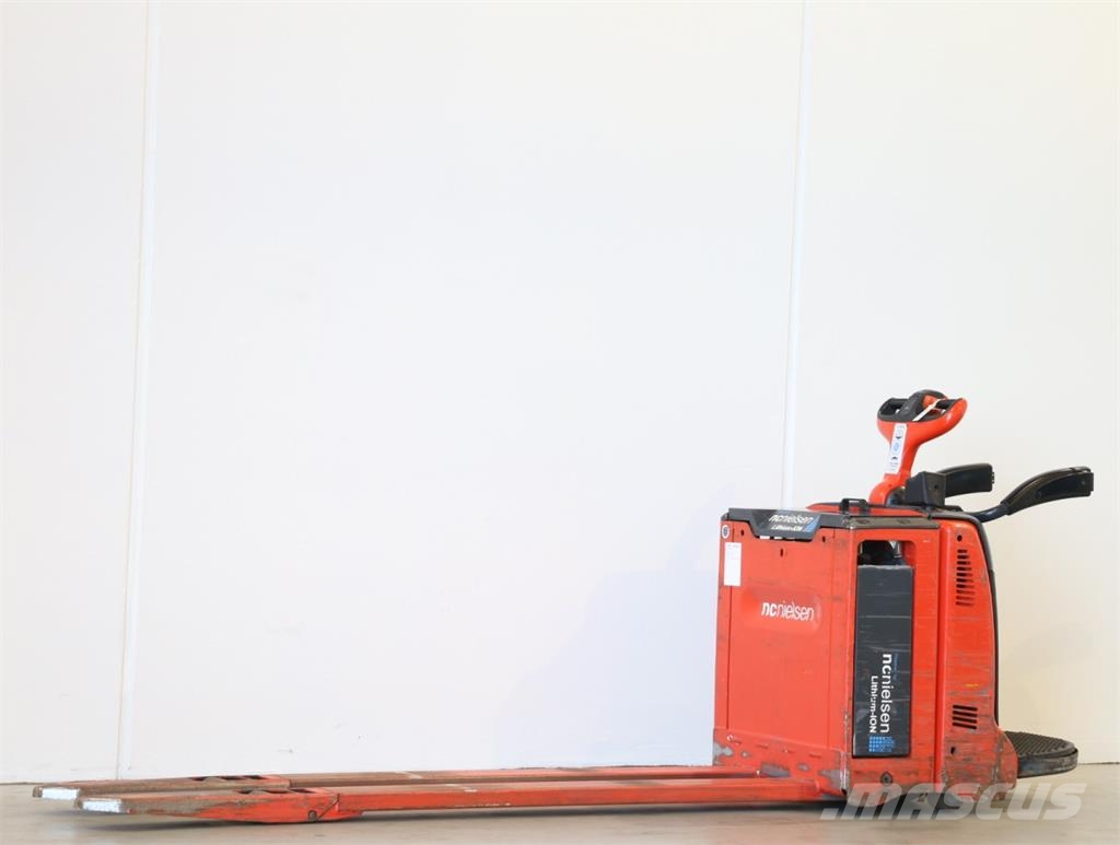 Linde T20AP/131-07 Nisko podizni električni viljuškar