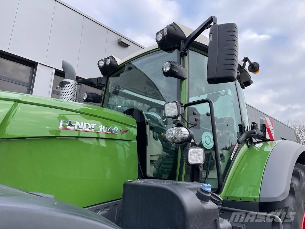 Fendt 1042 Profi Plus Vario Traktoren