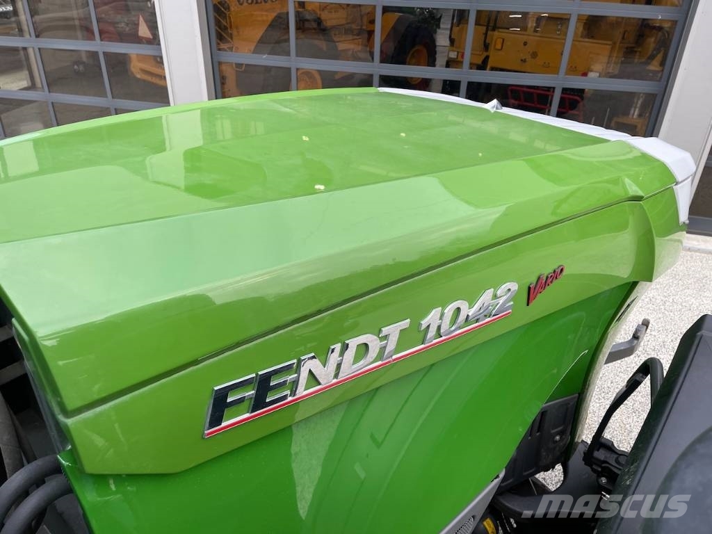 Fendt 1042 Profi Plus Vario Traktoren