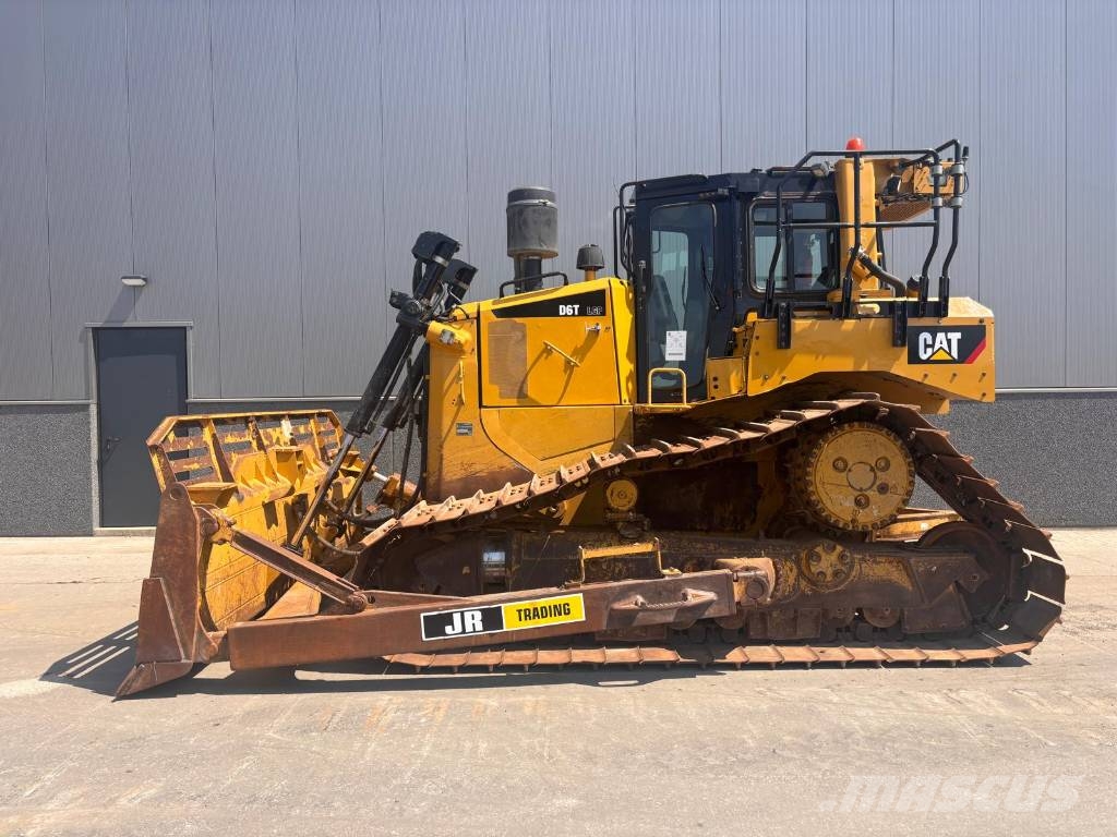 CAT D 6 T LGP Buldožeri gusjeničari