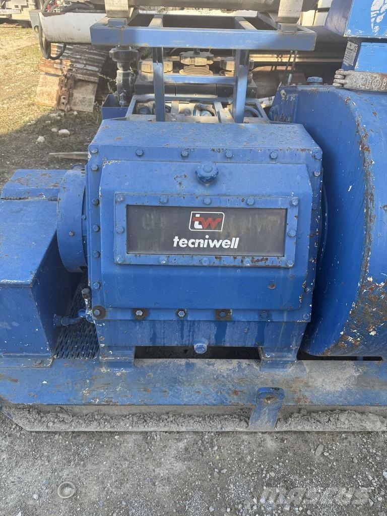 TECNIWELL TW 351 مضخات المياه