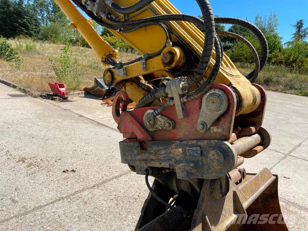 Komatsu PC210LC-11E0 + système de guidage 3D Leica Εκσκαφείς με ερπύστριες