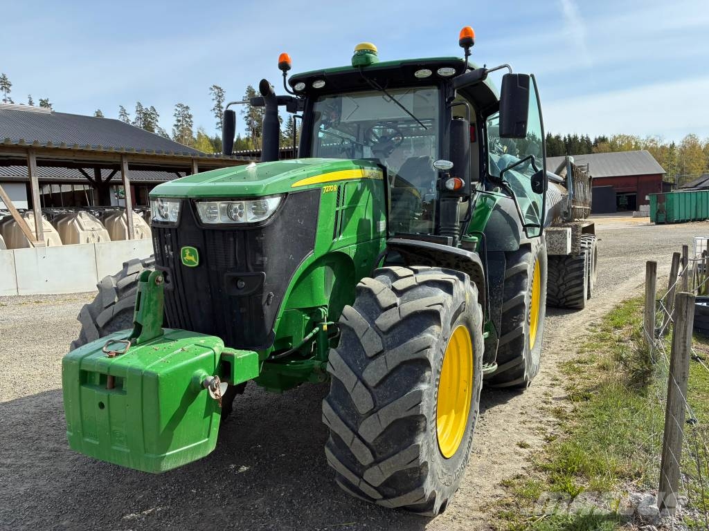 John Deere 7270 R Traktori