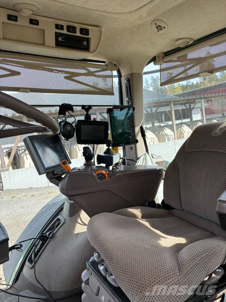 John Deere 7270 R Traktori