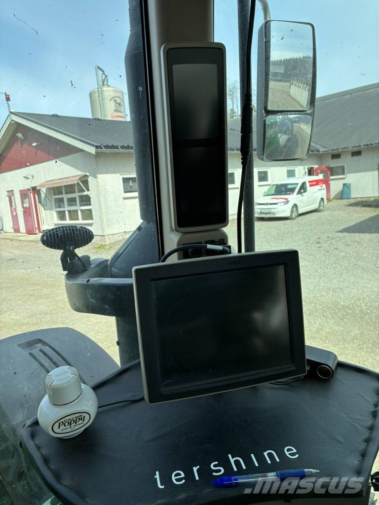 John Deere 7270 R Traktori