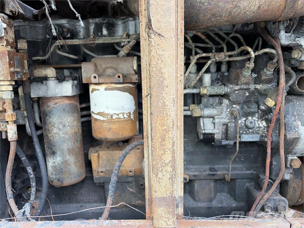 Challenger Terragator TG8133 معدات توزيع السماد العضوي