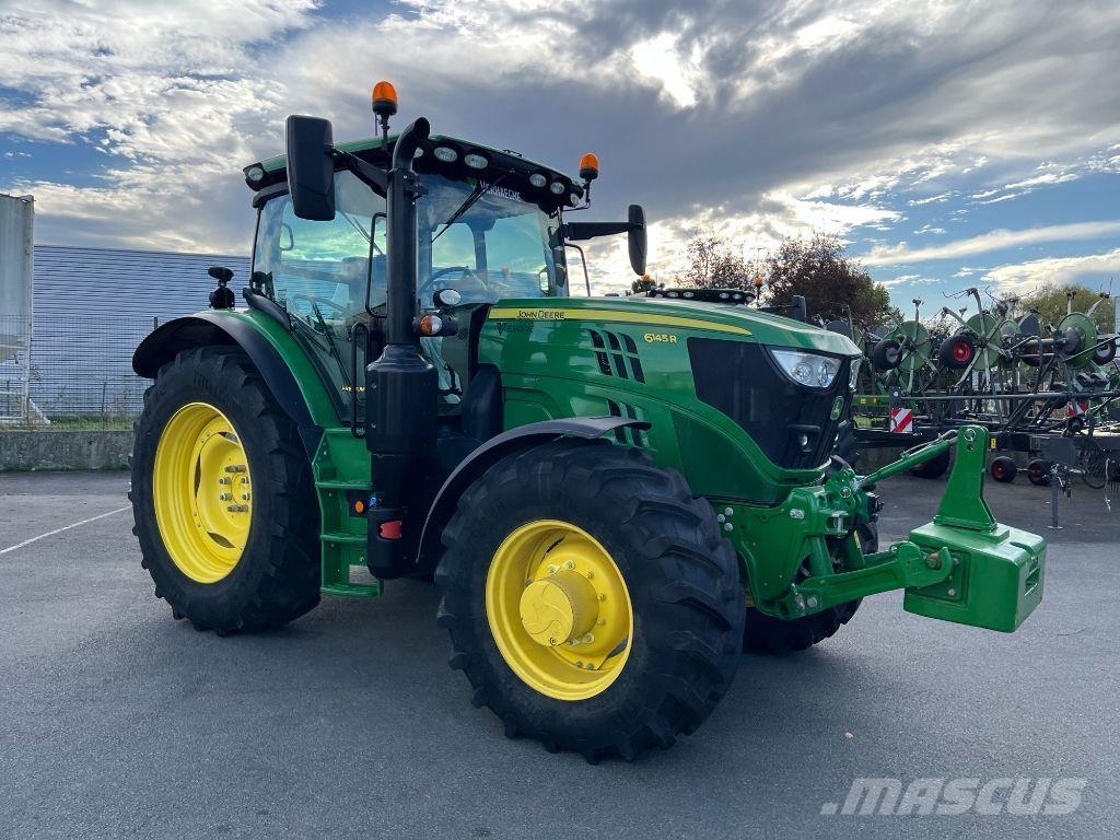 John Deere 6145R Tractoare