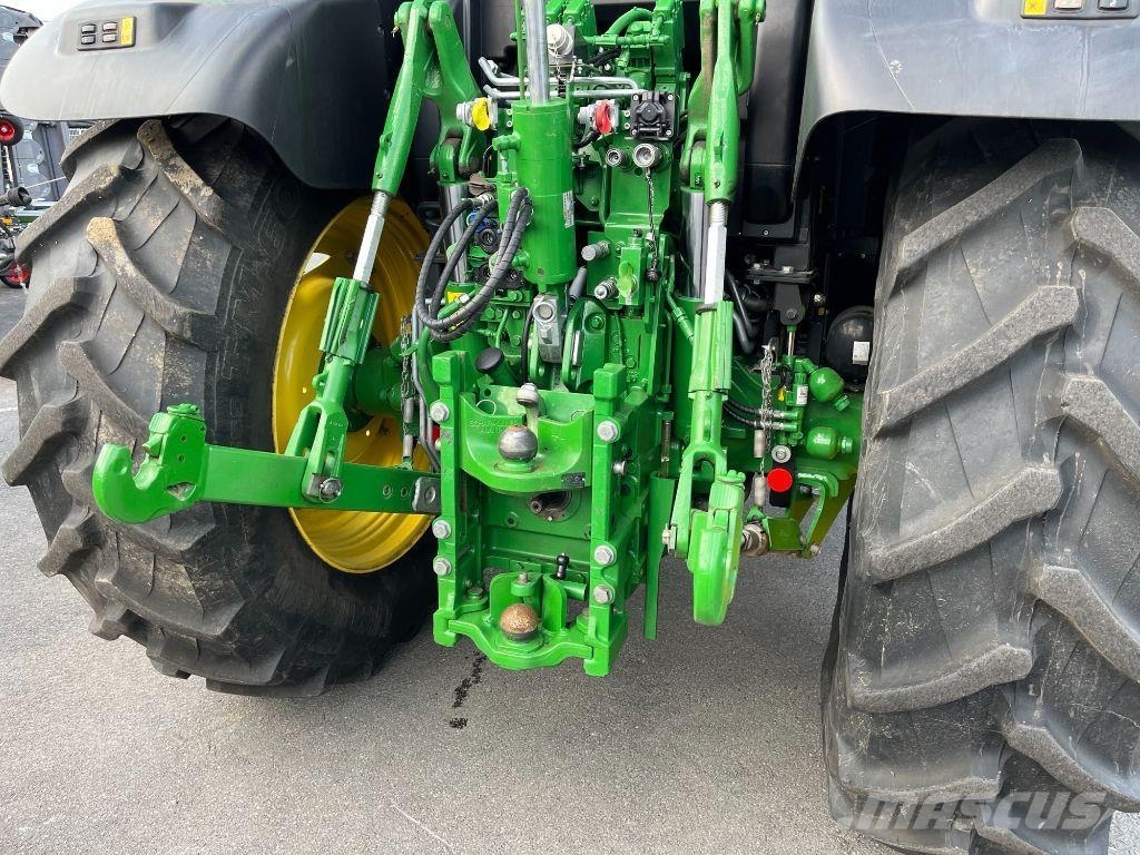 John Deere 6145R Tractores
