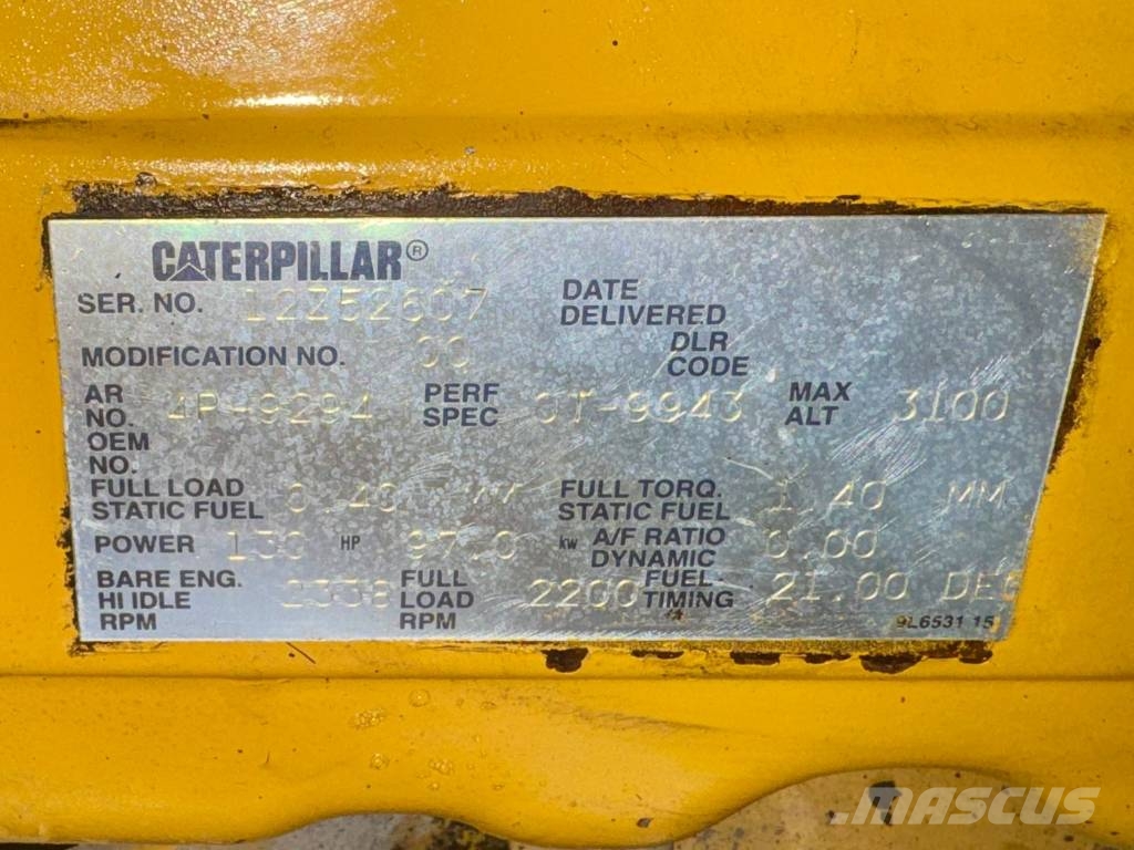CAT D 5 H XL Buldožerji goseničarji
