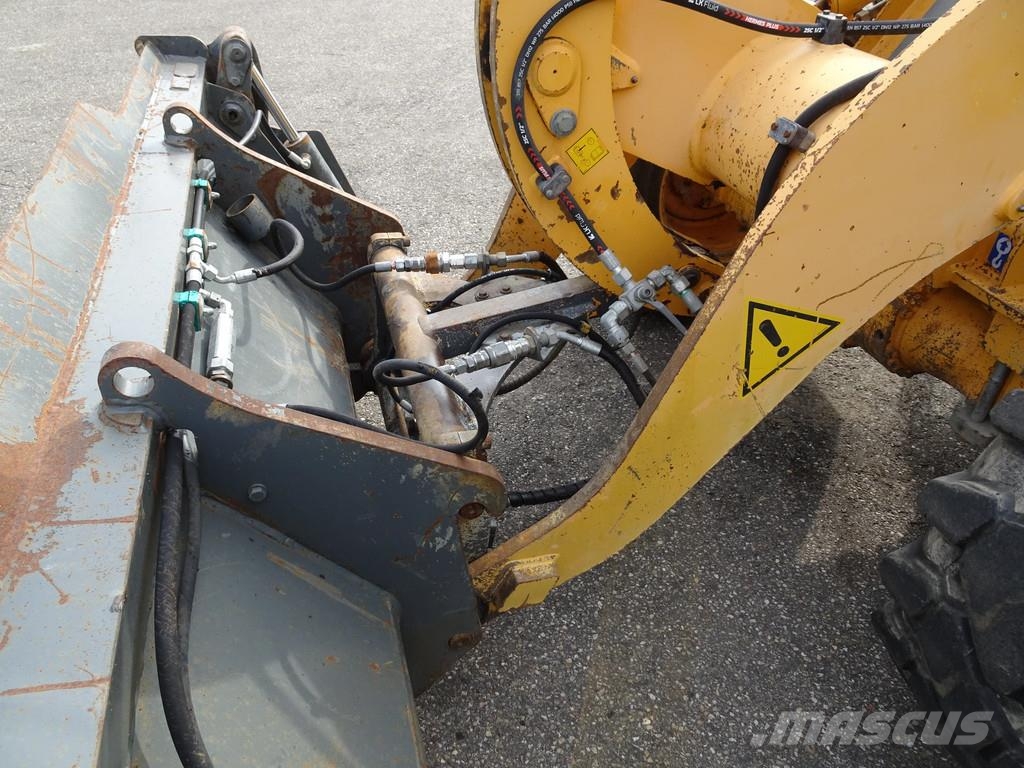Liebherr L509 Chargeuse sur pneus