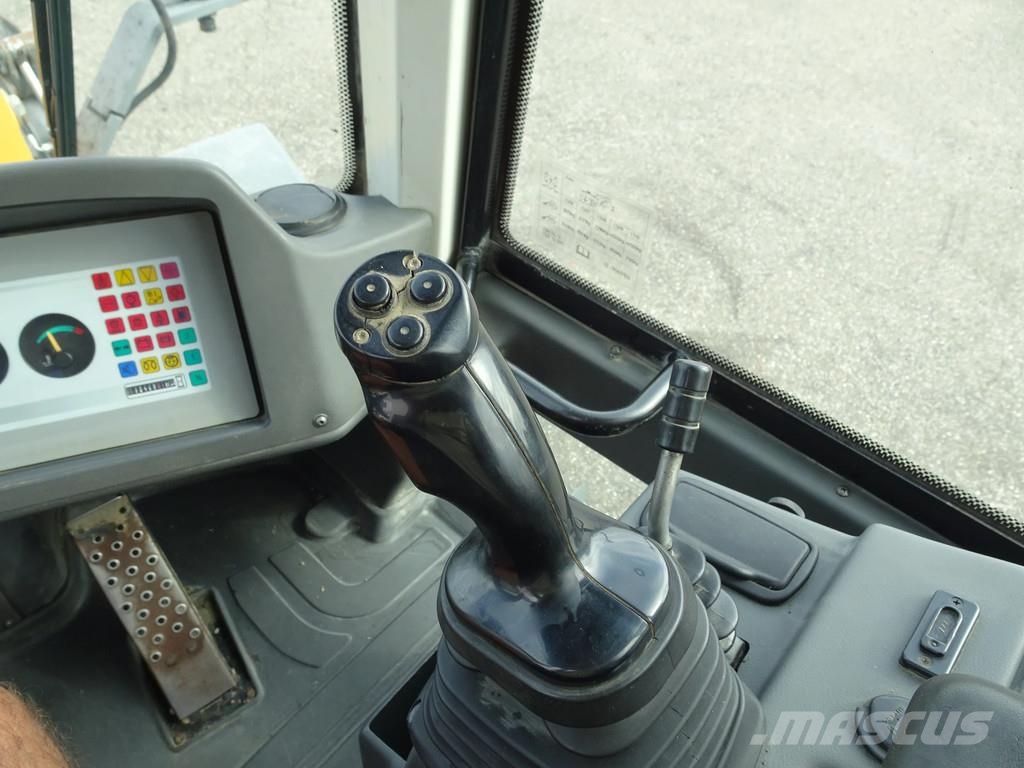 Liebherr L509 Chargeuse sur pneus