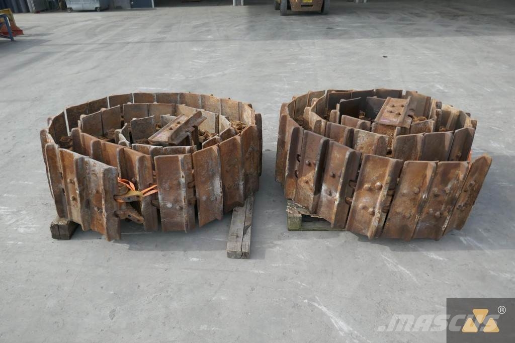 CAT D7R Trackgroup Banden, wielen en velgen