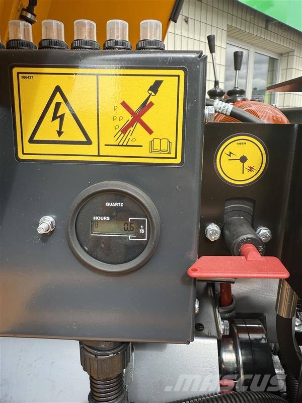 Thwaites MACH2071 Kloubové dempry