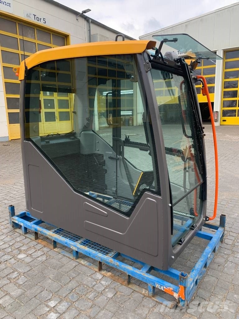 Volvo E-Serie (EWR / EW / EC) Kabiner og interiør