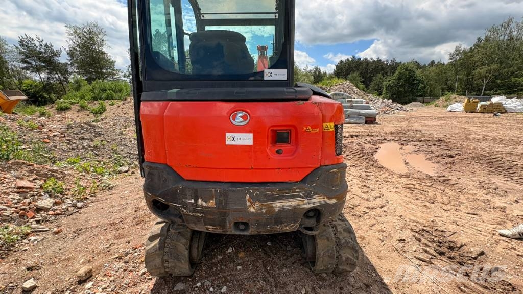 Kubota KX 030-4 حفارات صغيرة أقل من 7 طن (حفارات صغيرة)