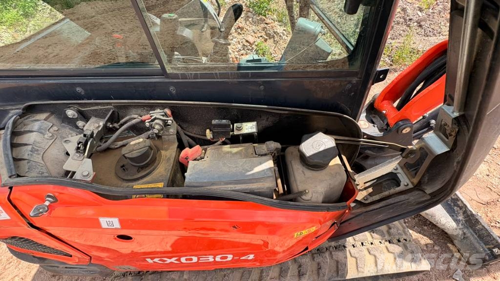 Kubota KX 030-4 حفارات صغيرة أقل من 7 طن (حفارات صغيرة)