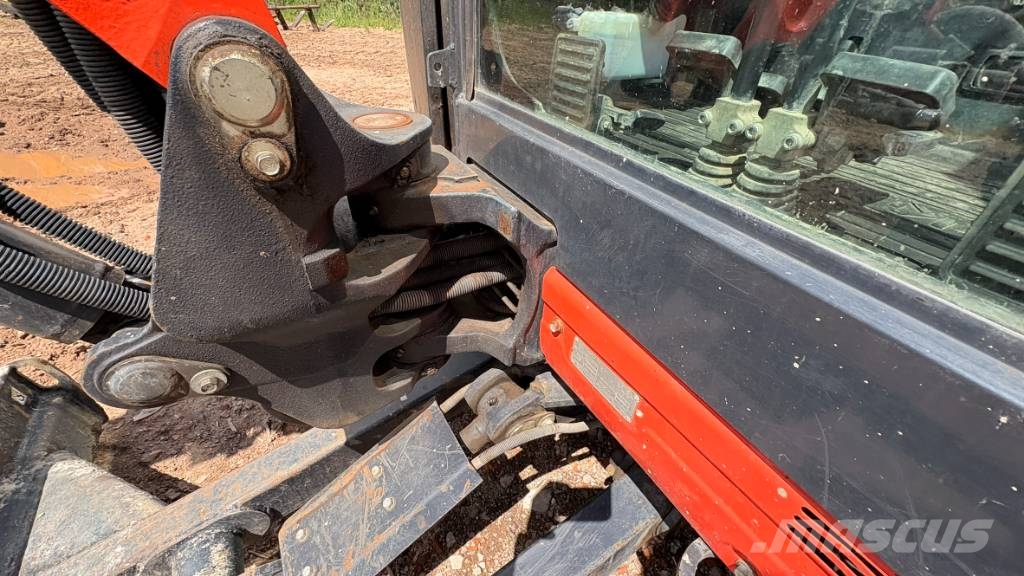 Kubota KX 030-4 حفارات صغيرة أقل من 7 طن (حفارات صغيرة)