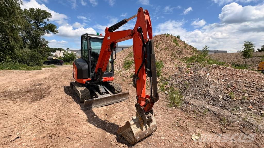 Kubota KX 030-4 حفارات صغيرة أقل من 7 طن (حفارات صغيرة)