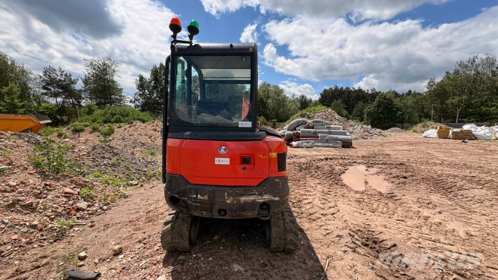 Kubota KX 030-4 حفارات صغيرة أقل من 7 طن (حفارات صغيرة)