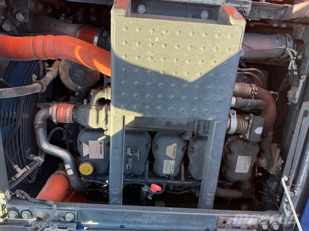 Doosan DX 300 LC-5 Bagri goseničarji
