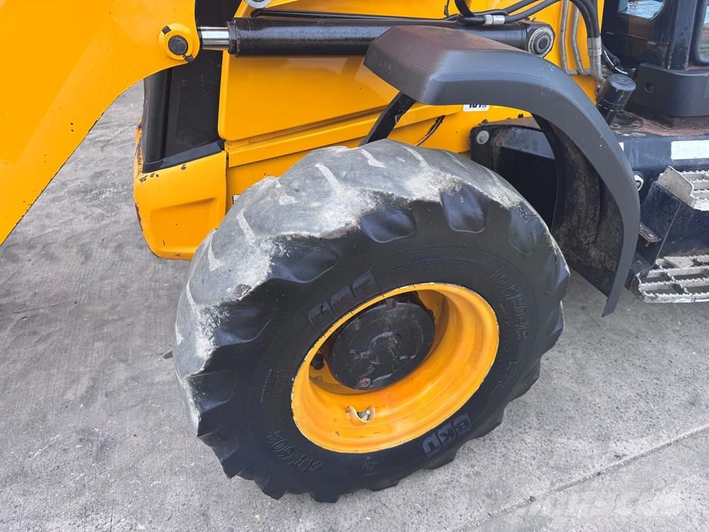 JCB 3CX COMPACT WITH BREAKER - CONSIGNED TO TCH JCB AU Baggerlader