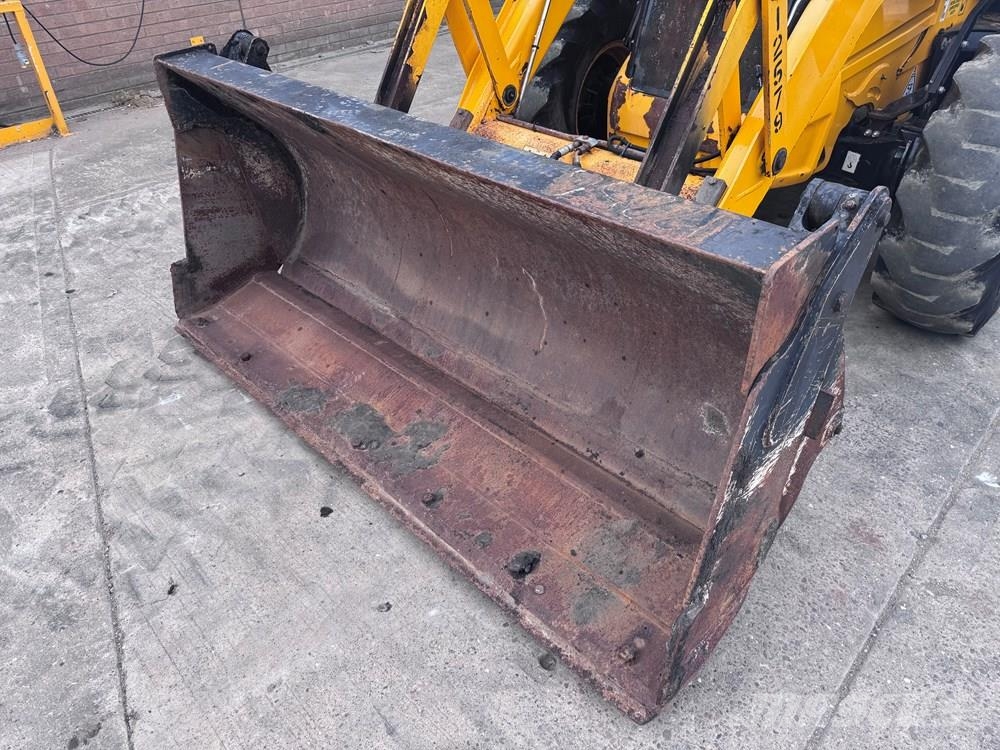 JCB 3CX COMPACT WITH BREAKER - CONSIGNED TO TCH JCB AU Baggerlader