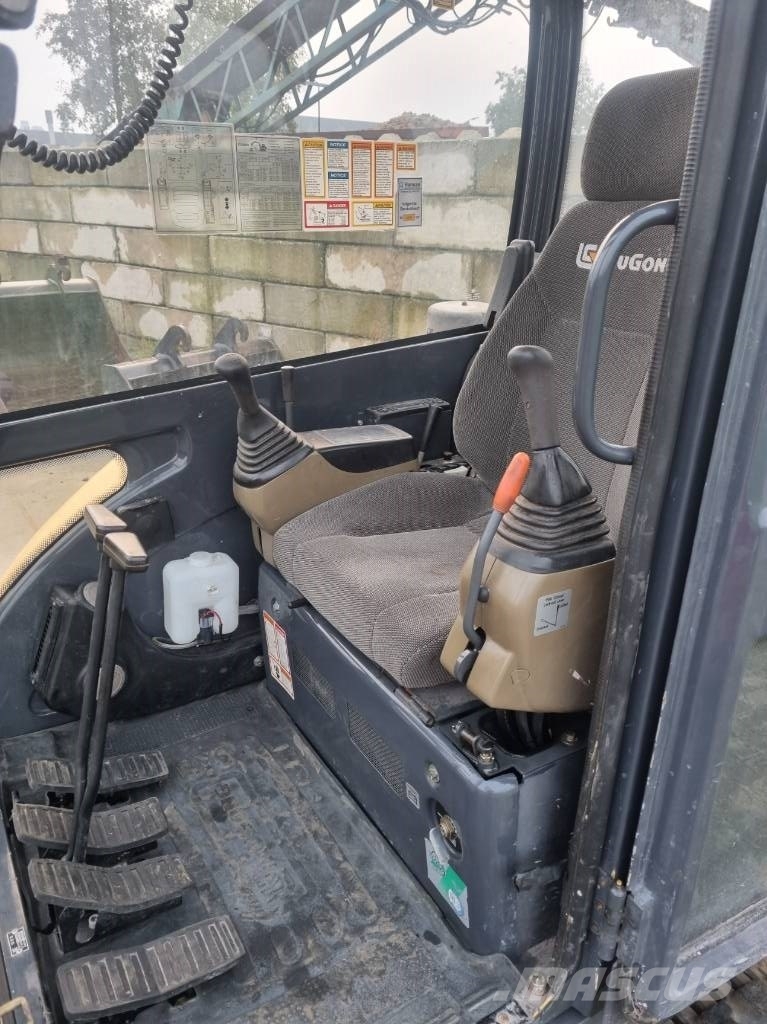 LiuGong 904D Minigraafmachines < 7t