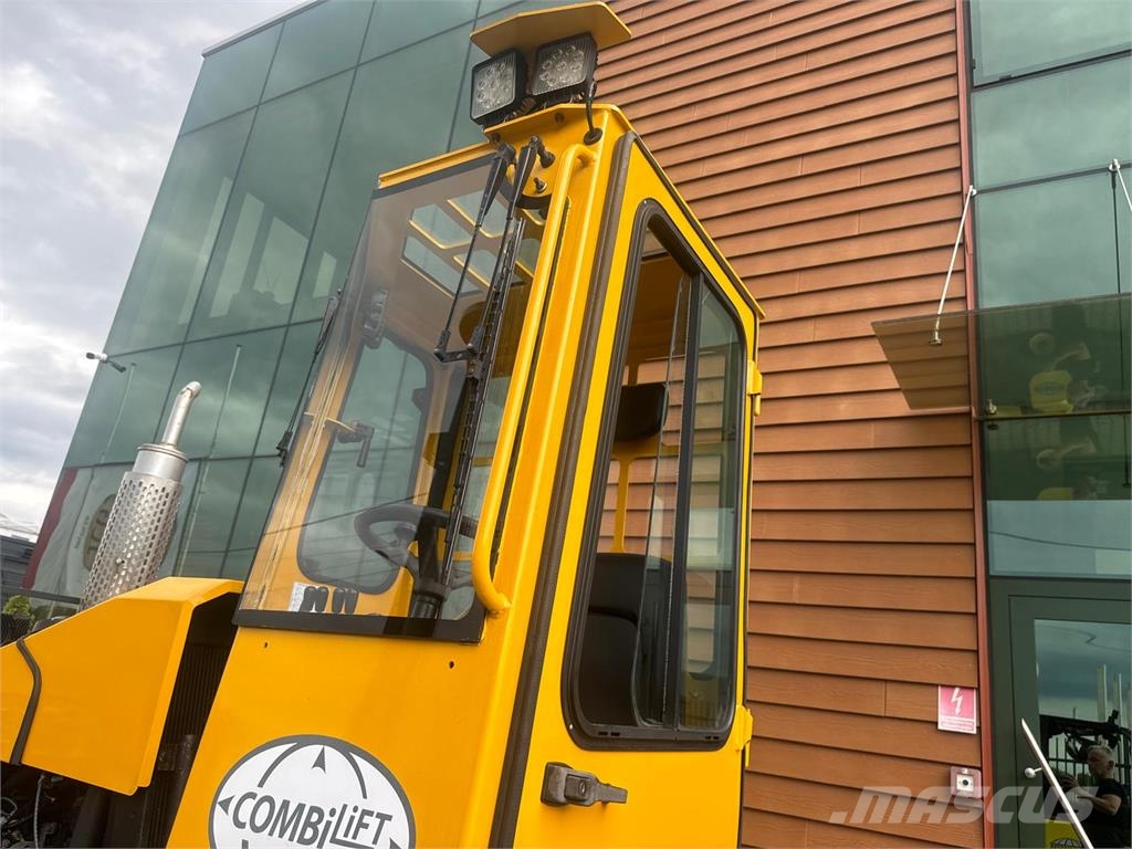 Combilift C4000 // LPG //5450 mm 4방향 리치트럭