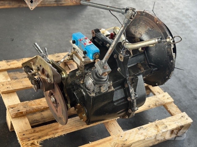 Terex TA9 TRANSMISSION INTERNATIONAL 460/20660 Transmissie