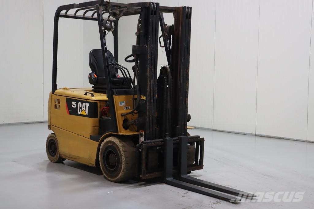 CAT EP25KPAC Elektriske trucker