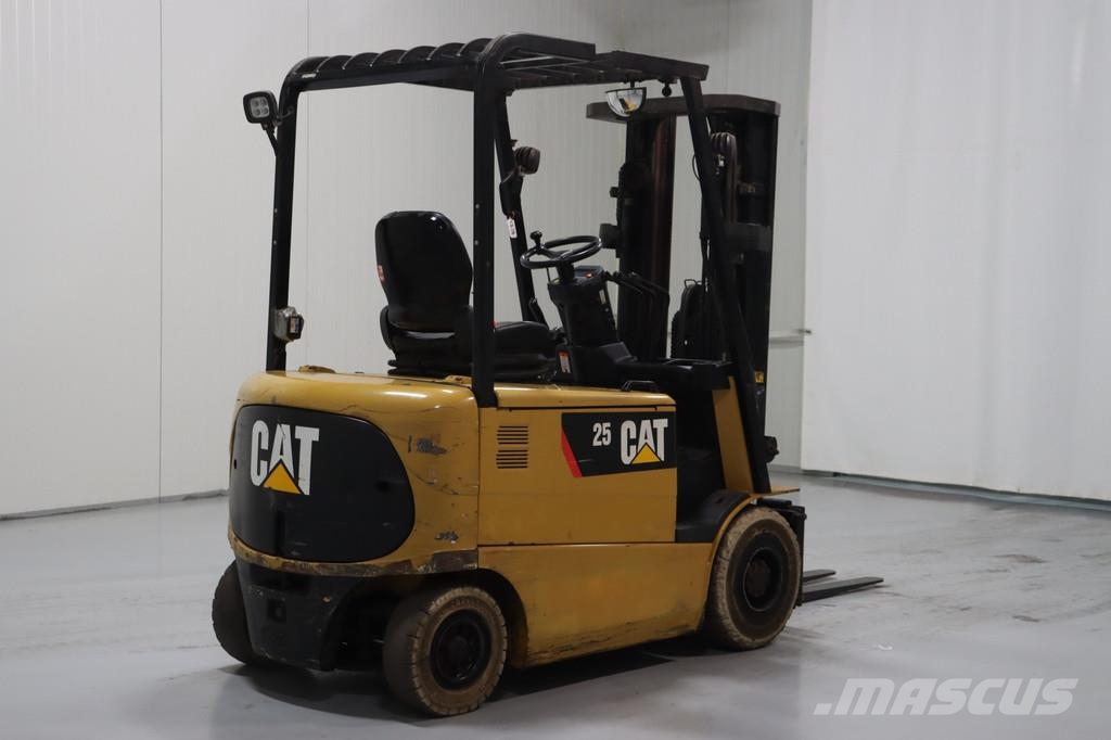 CAT EP25KPAC Elektriske trucker