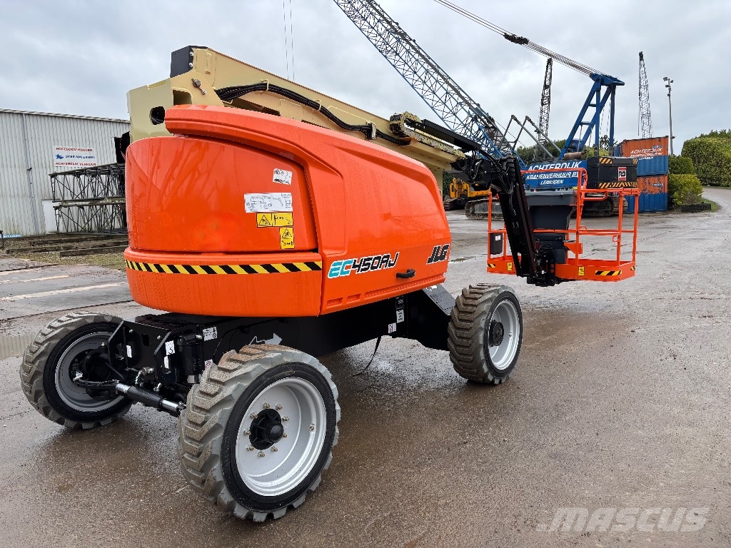 JLG EC 450 AJ Strēles pacēlāji